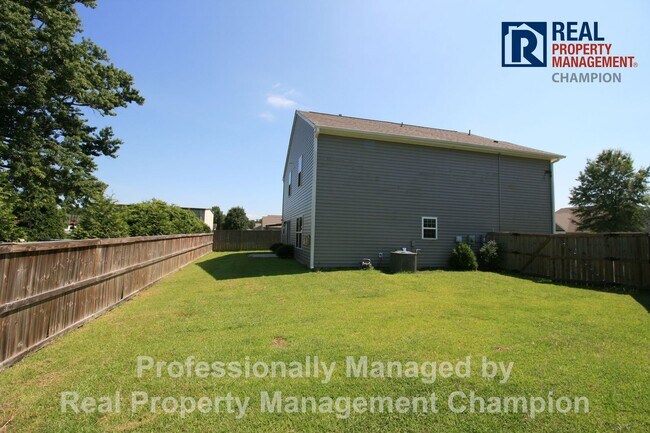 Building Photo - 433 Ginger Dr
