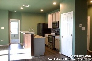 Building Photo - 14615 Stirrup