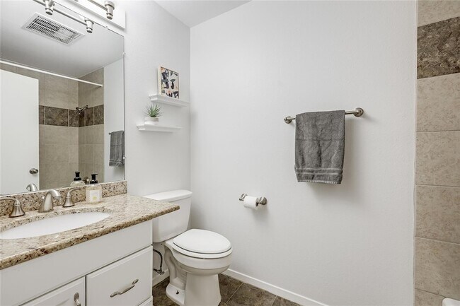 Building Photo - 8221 Renton Dr