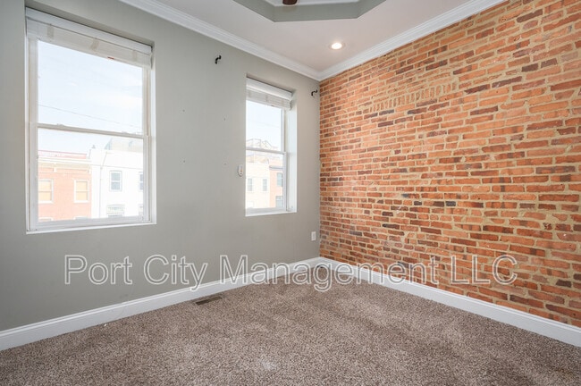 Building Photo - 3301 Fleet St
