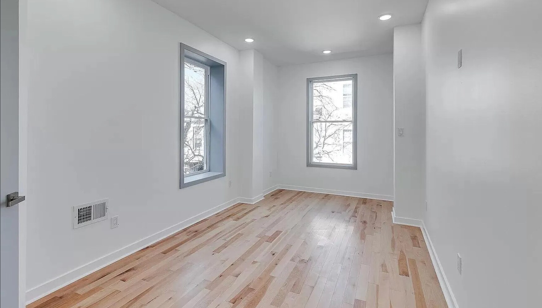 Building Photo - 1719 Arlington St