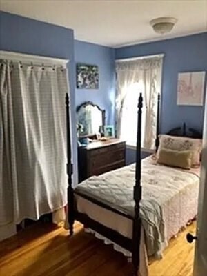 Building Photo - 65 Craigie St