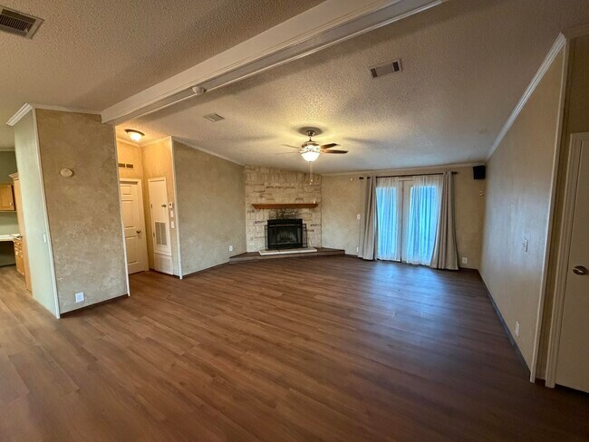 Building Photo - 11120 Gentry Ln