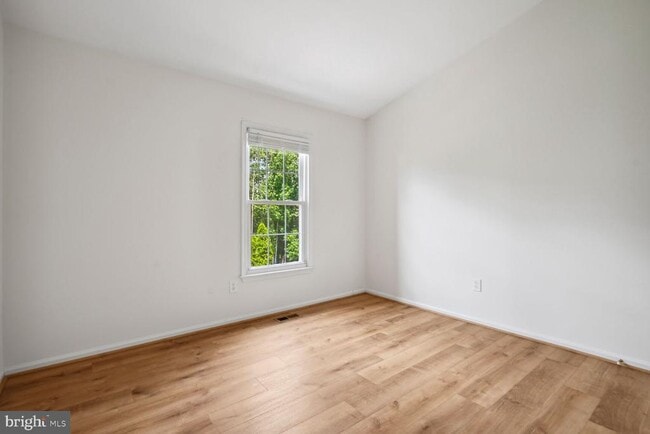 Building Photo - 4138 Meadow Field Ct