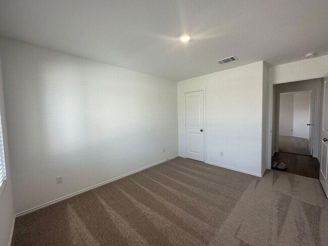 Building Photo - 1544 Marley