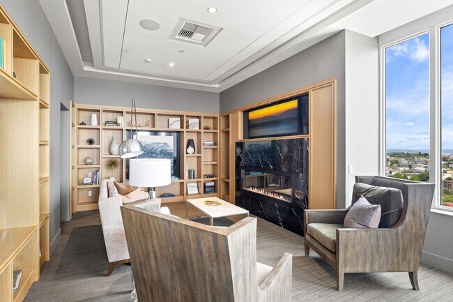 Building Photo - Luxurious 1 bedroom in Capital Hill!