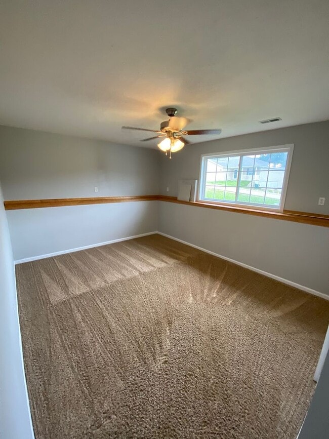 Building Photo - Updated, 4 Bedroom, Split Level Home