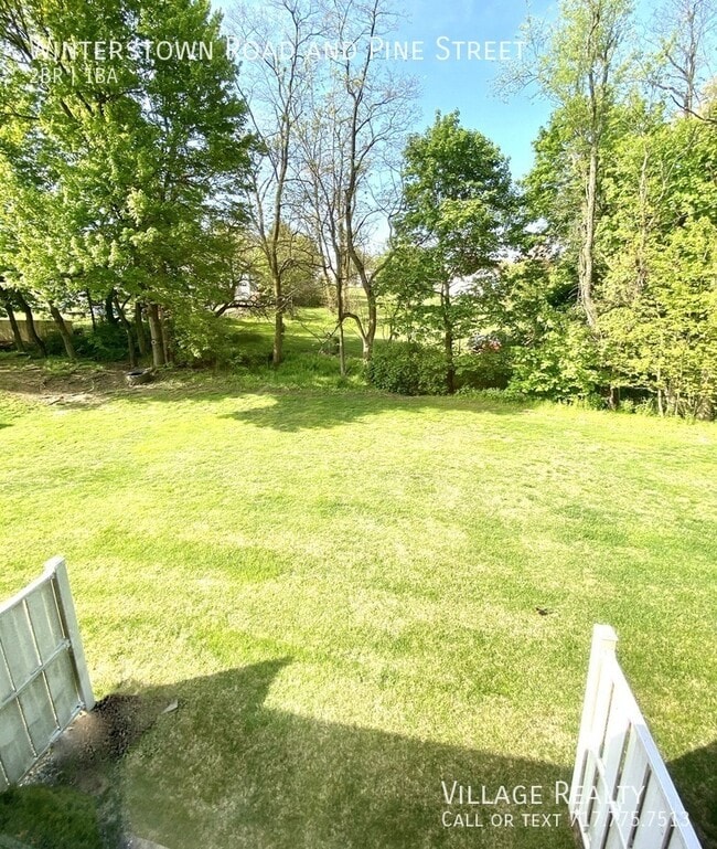 Building Photo - 100 Winterstown Rd