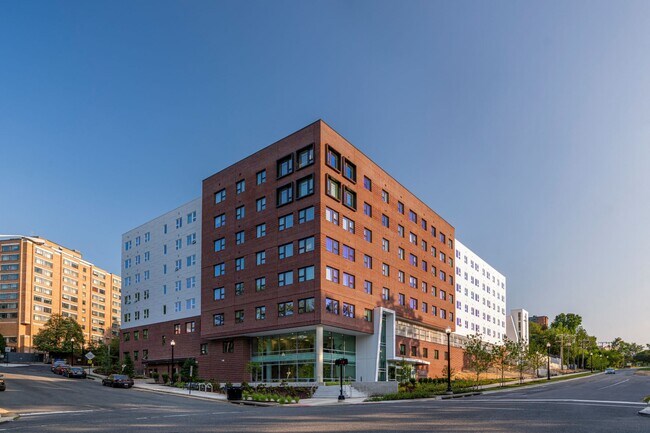 Building Photo - The Spire