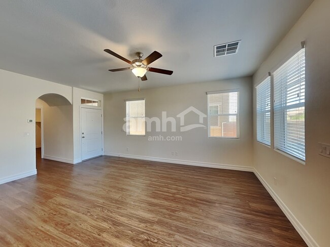 Building Photo - 960 Nero Ave