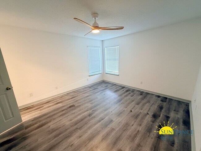 Building Photo - Charming 3 Bedroom Home in Shalimar near Eglin AFB & Hurlburt Field!