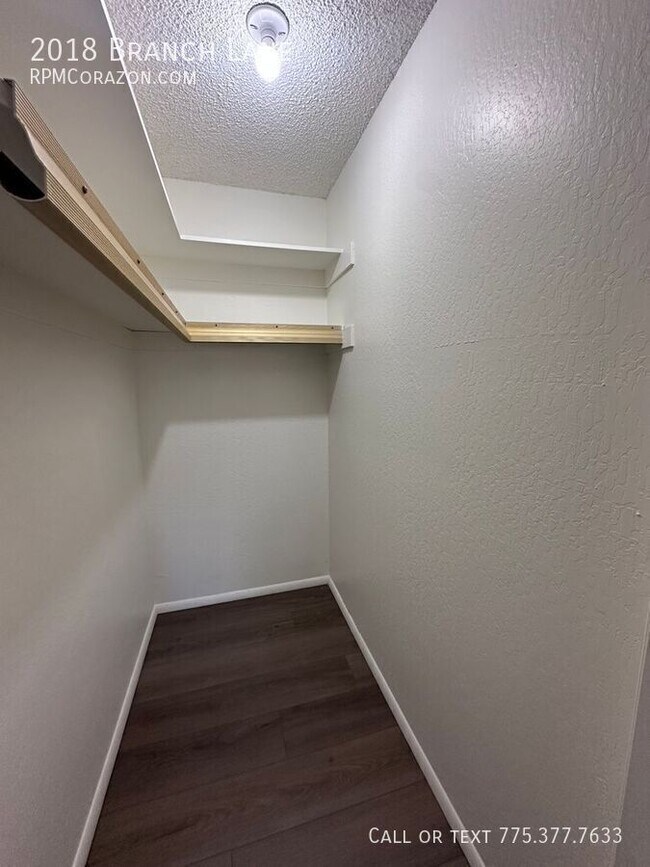 Building Photo - 2018 Branch Ln