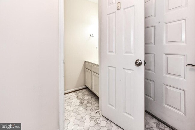 Building Photo - 14639 Stone Range Dr