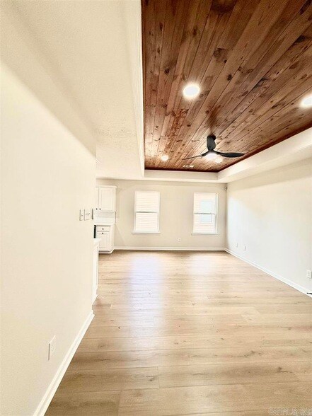 Building Photo - 506 Waymack Cove