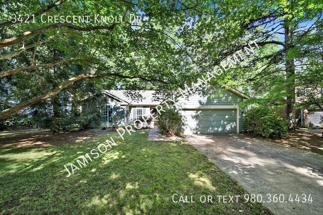 Building Photo - 3421 Crescent Knoll Dr
