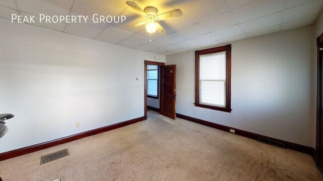 Building Photo - 2544 Vestry Ave
