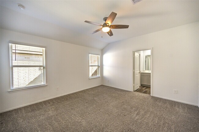 Building Photo - 5406 Castlebury Meadows Dr
