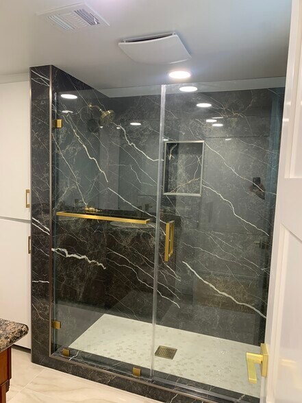 Building Photo - 326 Las Riendas Dr
