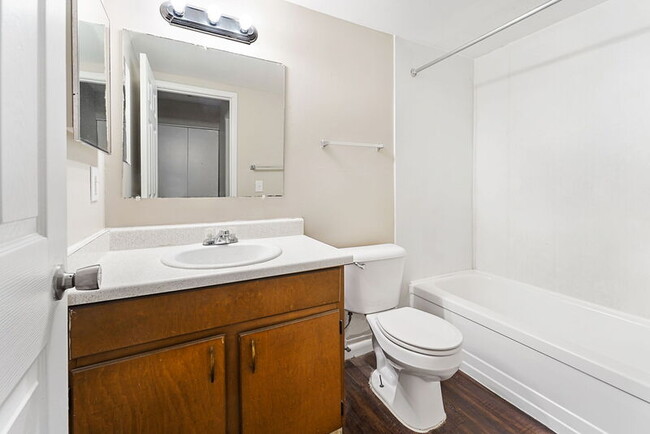 Building Photo - 17020 Raupp Rd