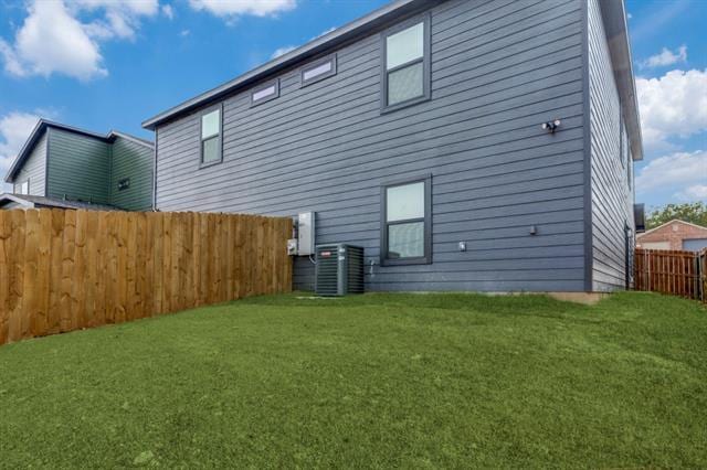 Building Photo - 8004 Julie Ave