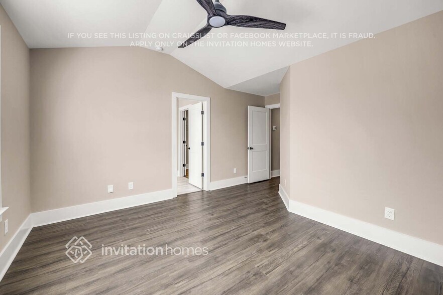 Building Photo - 267 Founders Ln