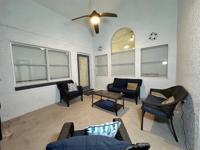 Building Photo - 235 Riggs Cir