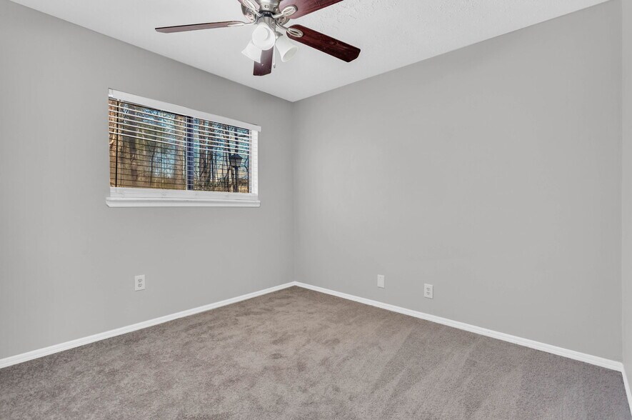 Building Photo - 46 Country Pl Ct