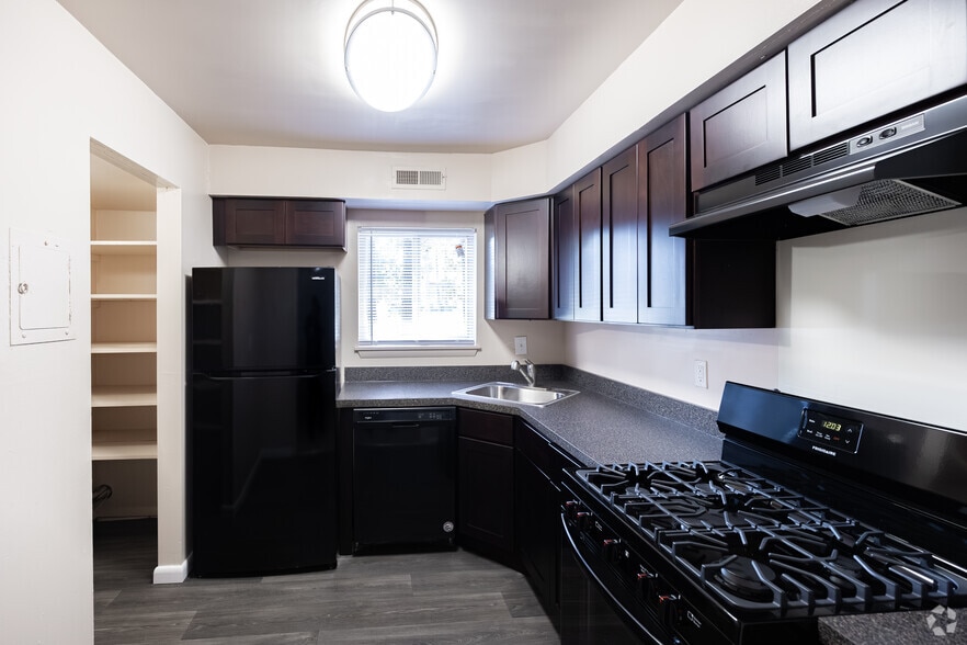 Interior Photo - Fox Rest Apartments