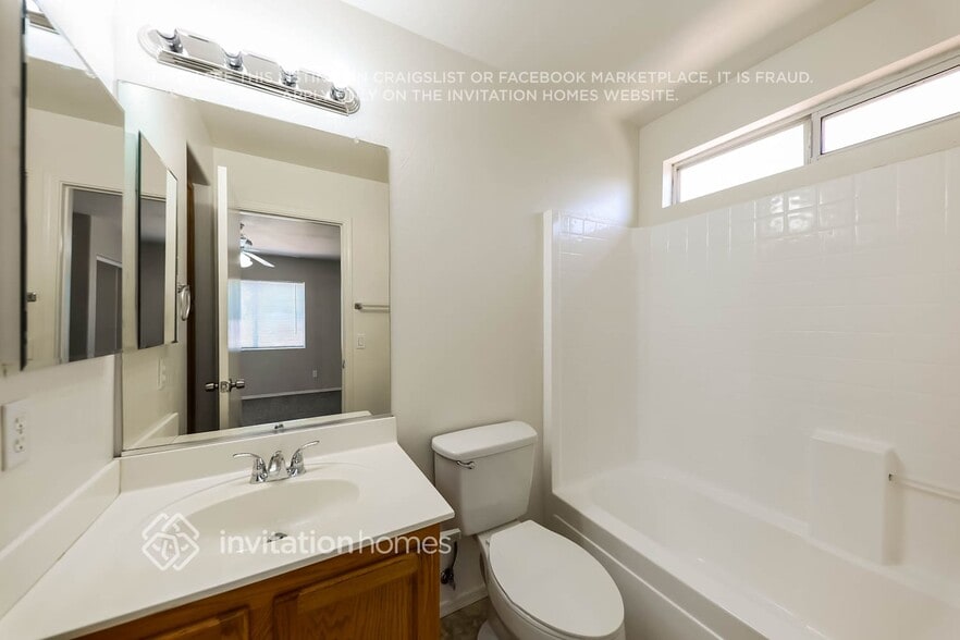 Building Photo - 12034 W Scotts Dr