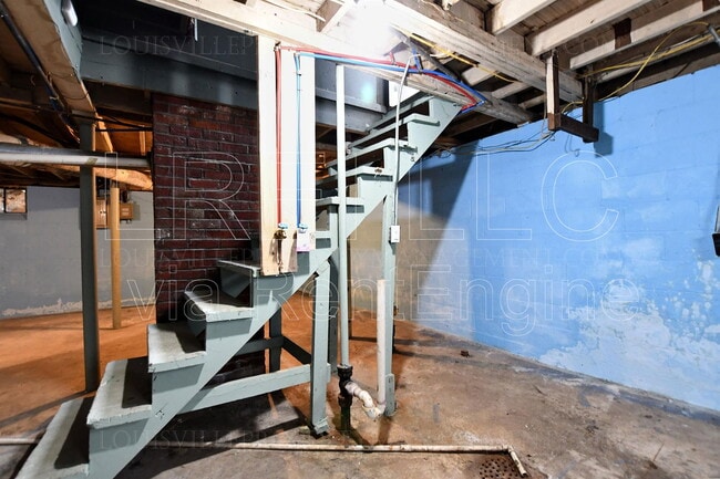 Building Photo - 1763 W Lee St