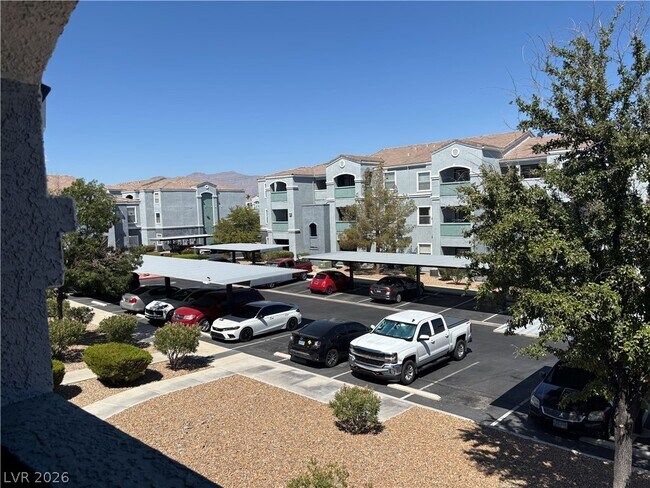 Building Photo - 6955 N Durango Dr