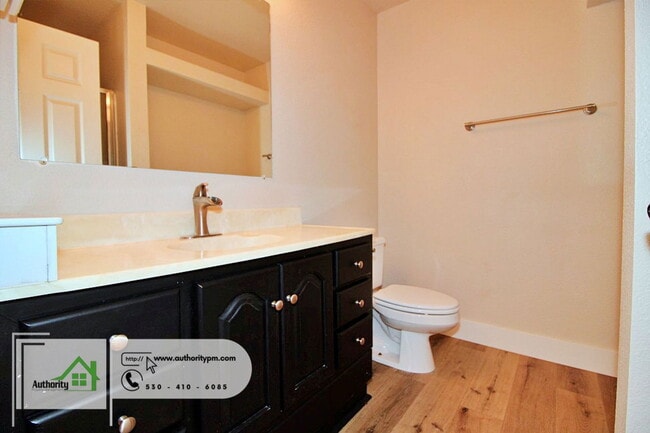 Building Photo - 19250 Hill St