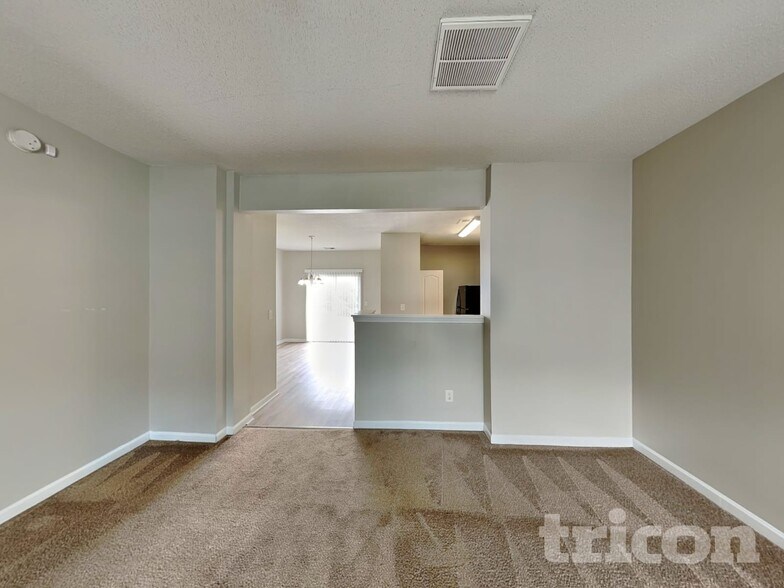 Building Photo - 2251 Bigwood Trail