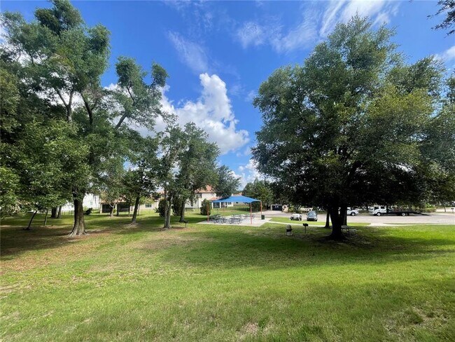 Building Photo - 1754 Altavista Cir