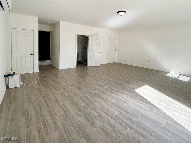 Building Photo - 2996 Lafayette St