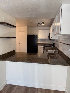 Building Photo - 146 Golden Gate Cir