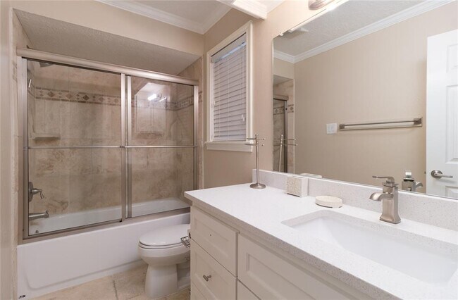 Building Photo - 4607 Breezy Point Dr