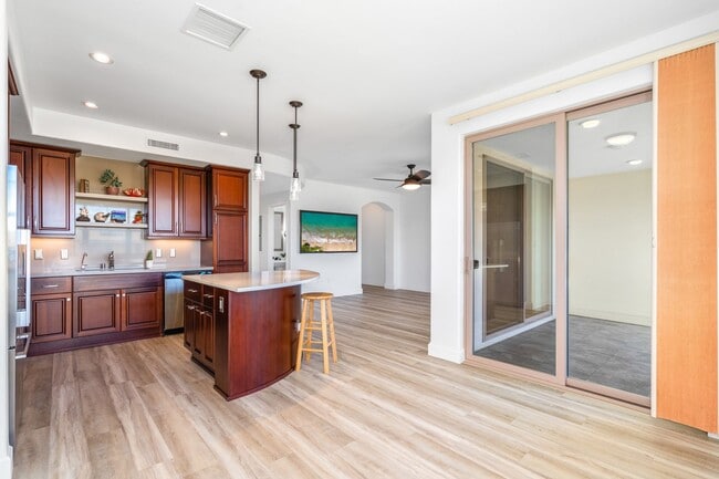 Building Photo - The Villas at Kehalani, Luxury Townhome, U...