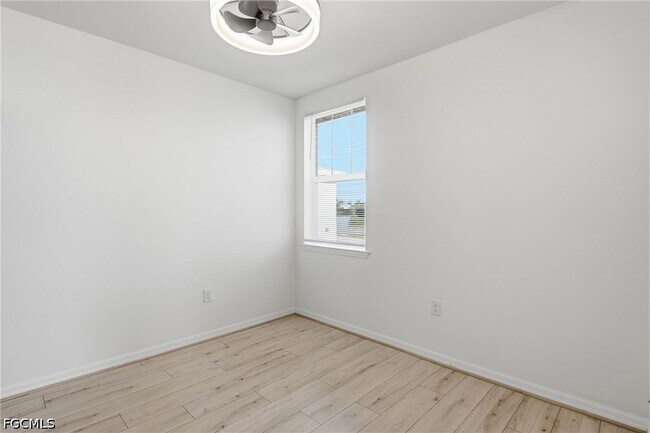 Building Photo - 44197 Frontier Dr