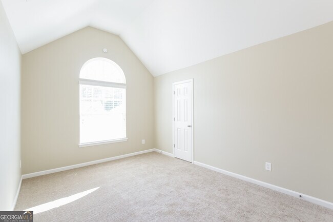 Building Photo - 6322 Shell Dr SW