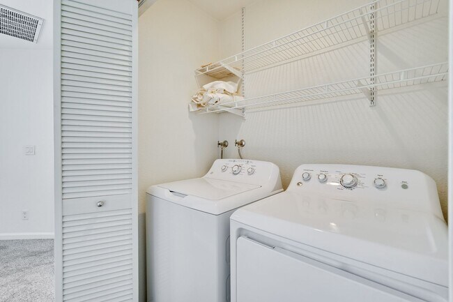 Building Photo - Amazing Floor Plan Multi Level Townhome in North San Jose @ California Northpointe