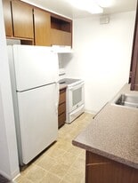 Building Photo - 7729 Timber Hill Dr