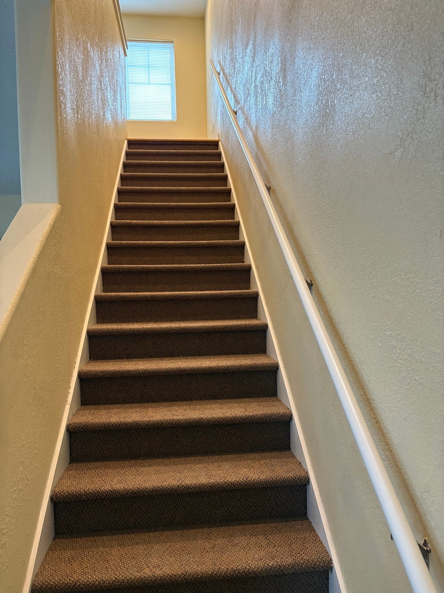 Building Photo - 421 S Washington St