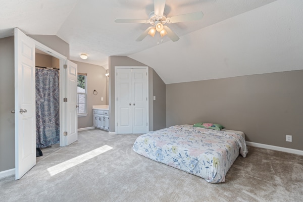 Building Photo - 5244 Village Trce