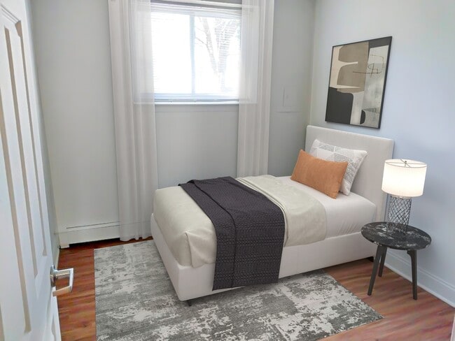 Building Photo - 3401 N Oxford Valley Rd