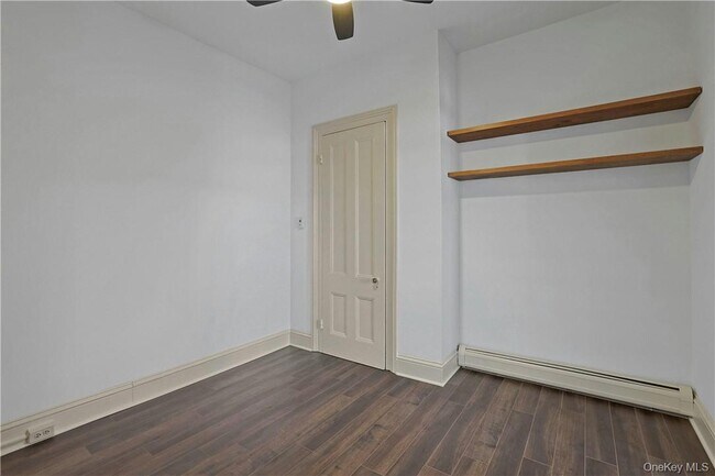 Building Photo - 19 N Broadway