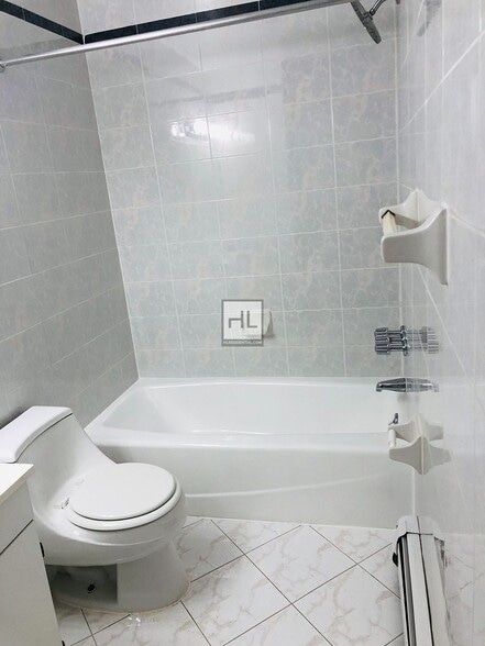 Building Photo - LEXINGTON AVENUE