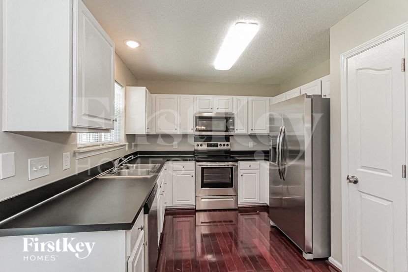 Building Photo - 16101 Wrights Ferry Rd