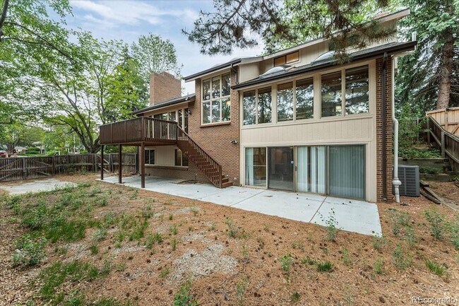 Building Photo - 10193 Meade Ct