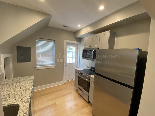 Building Photo - 1115 Winchester St